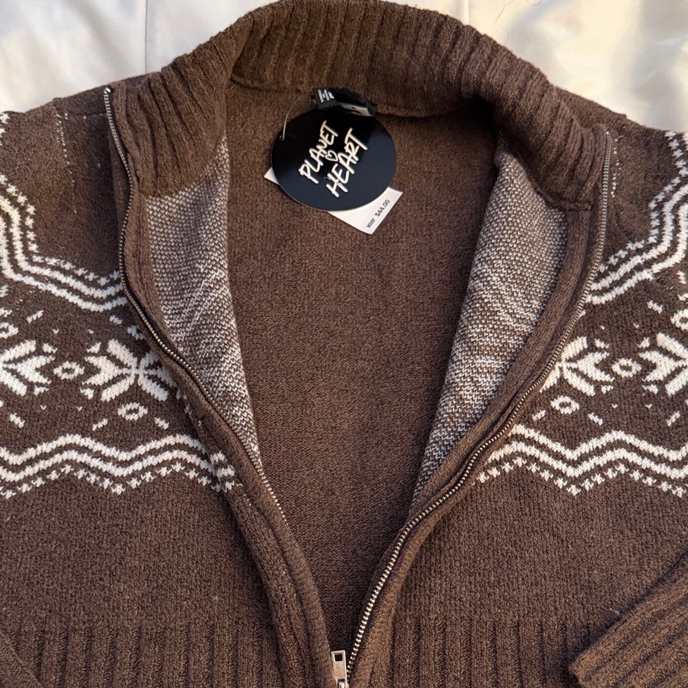 Planet Heart Mocha and Cream Knit full zip Sweater - Picture 7 of 13